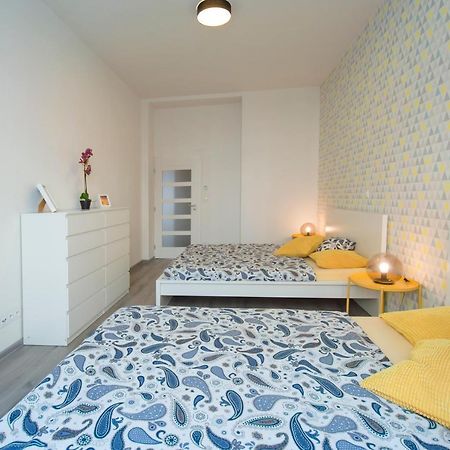 Apartment U Pujcovny 6 Prague Luaran gambar