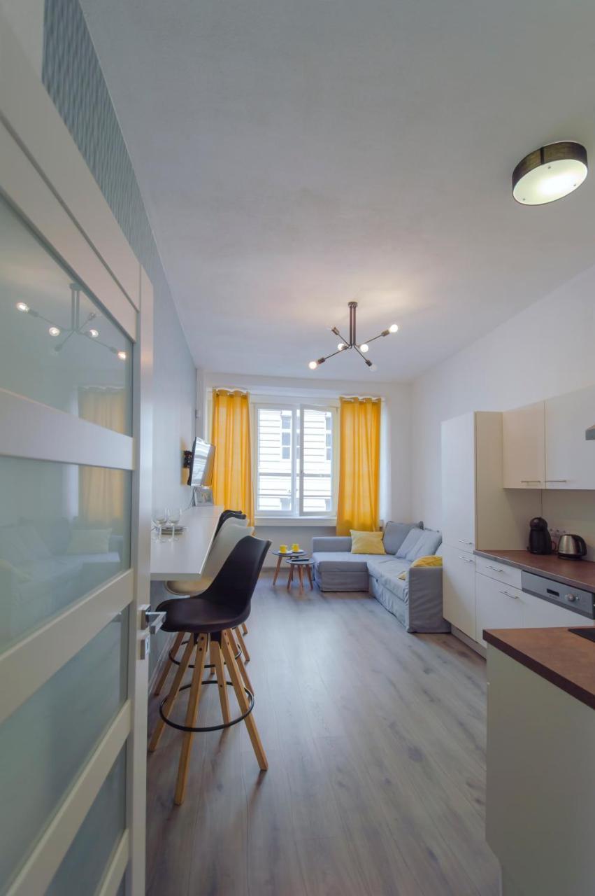 Apartment U Pujcovny 6 Prague Luaran gambar