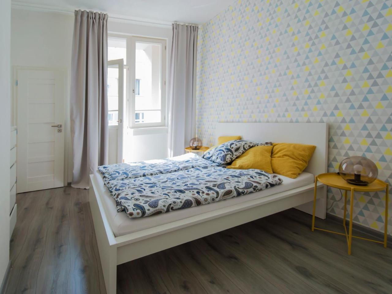 Apartment U Pujcovny 6 Prague Luaran gambar