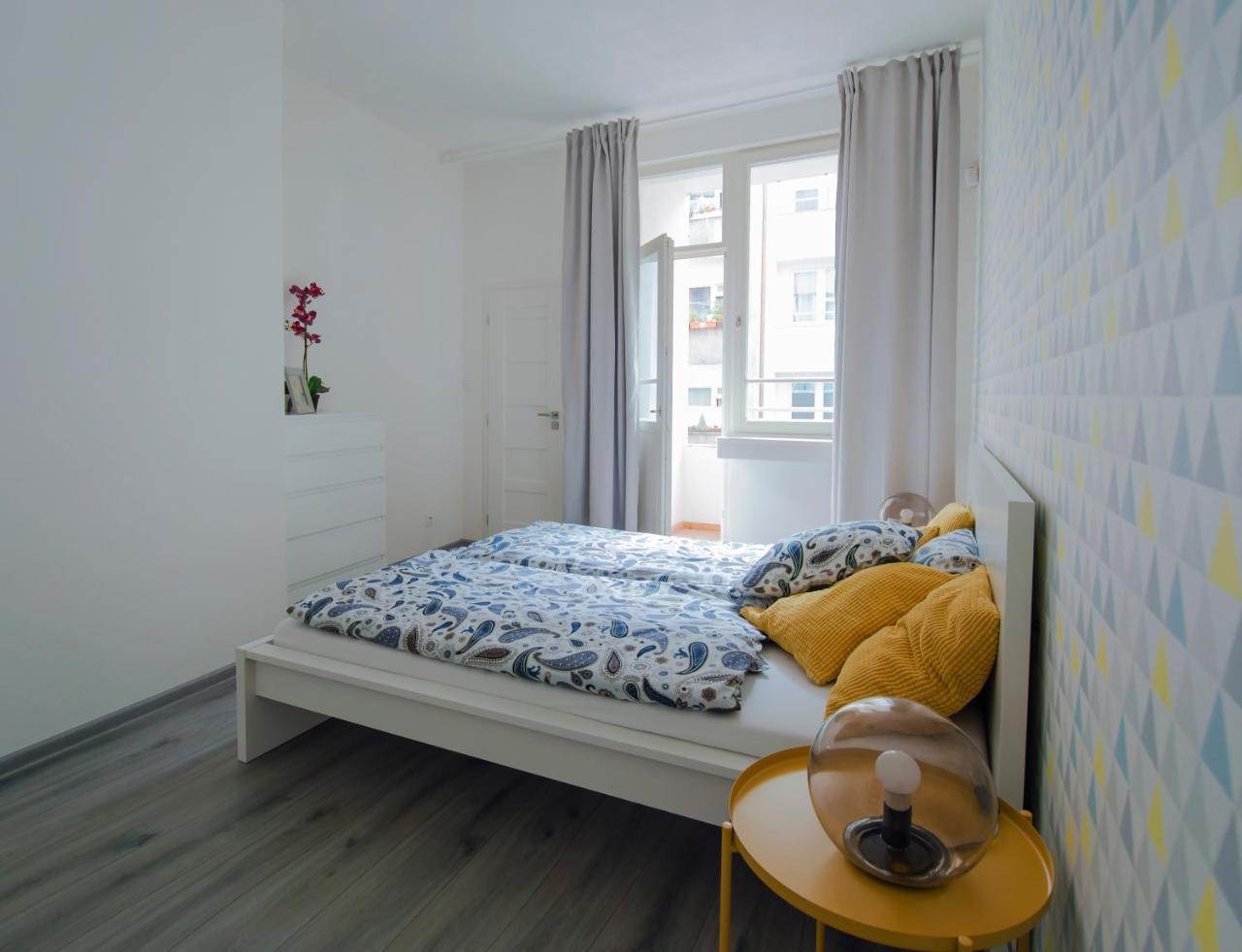 Apartment U Pujcovny 6 Prague Luaran gambar